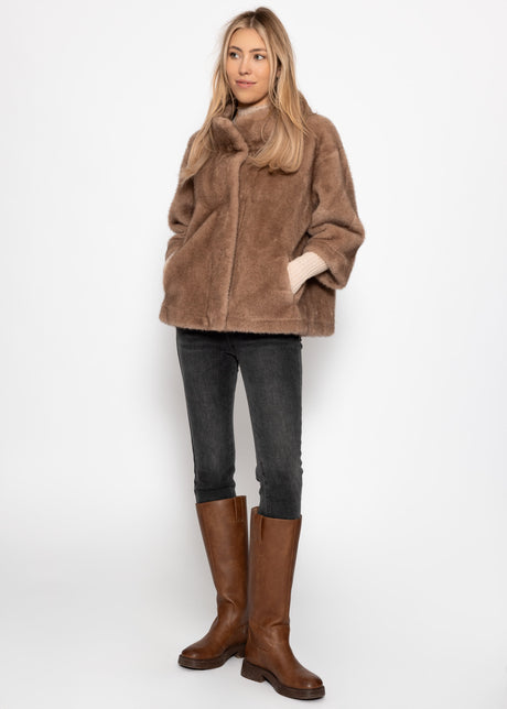 Faux fur jacket with 7/8 sleeves - beige