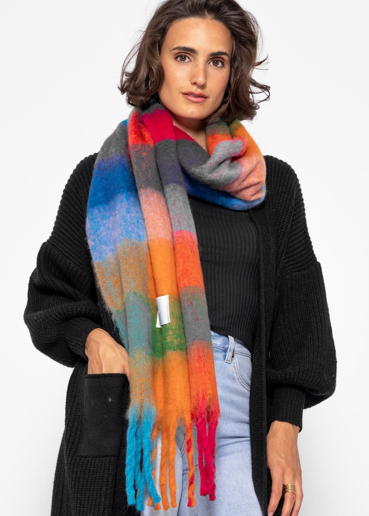 Checked fluffy scarf - orange-pink-blue
