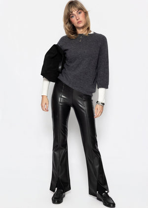 Kunstleder Thermo Leggings mit Teilungsnähten und Saumschlitz - schwarz