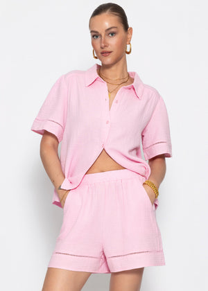 Kurzarm Musselin Bluse mit Spitzenborte - babyrosa