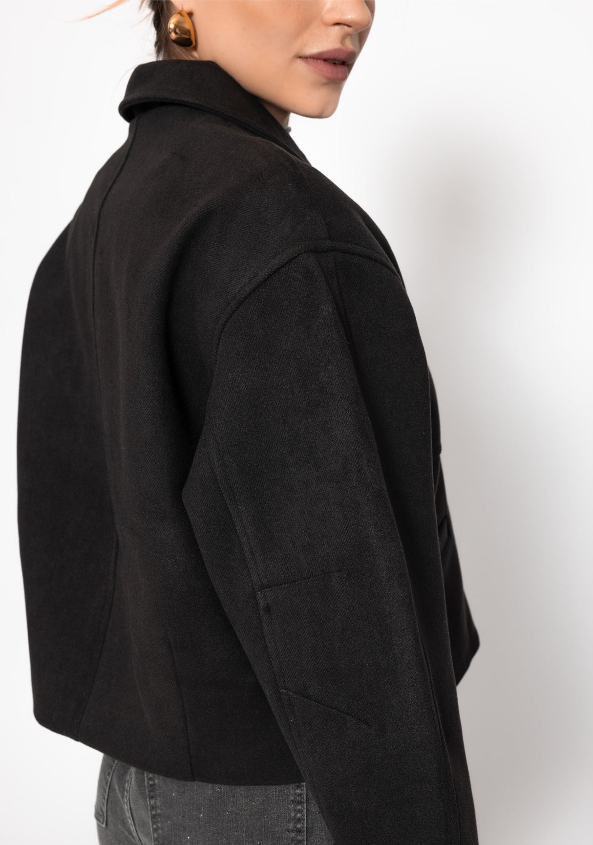 Short jacket with lining - black