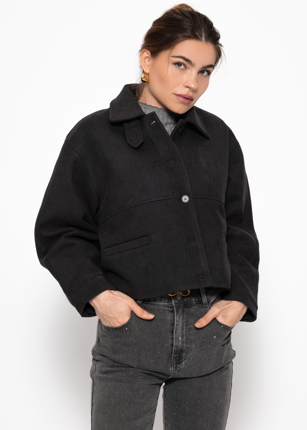 Short jacket with lining - black