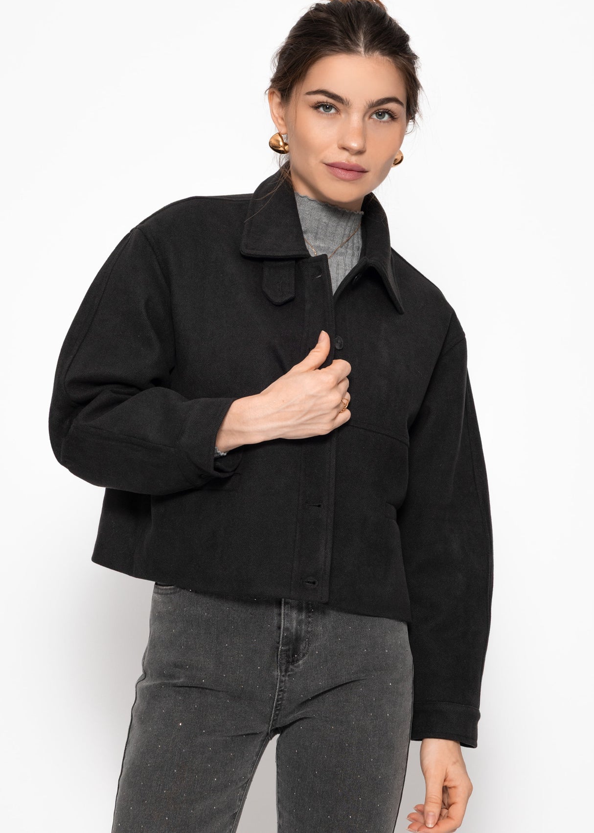 Short jacket with lining - black