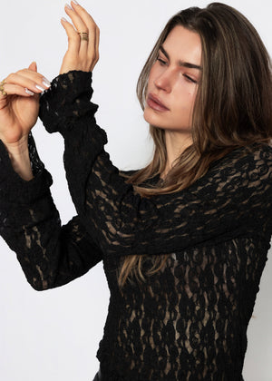 Langarm Spitzenshirt mit Volantärmeln - schwarz