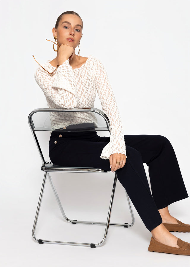 Long-sleeved lace top with wide sleeves - off-white