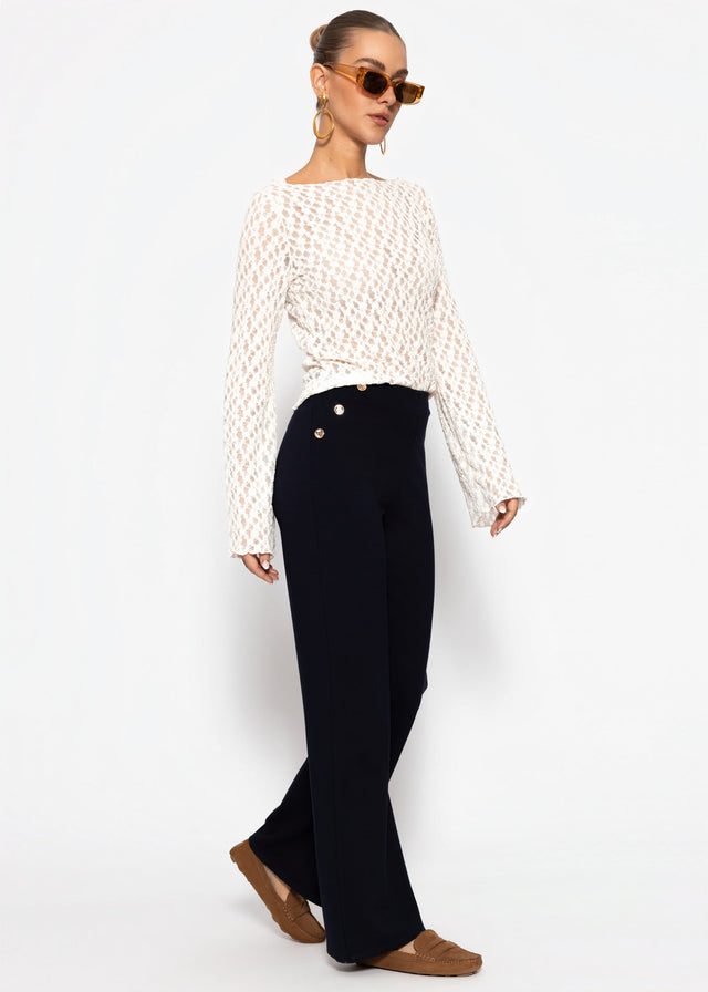 Long-sleeved lace top with wide sleeves - off-white