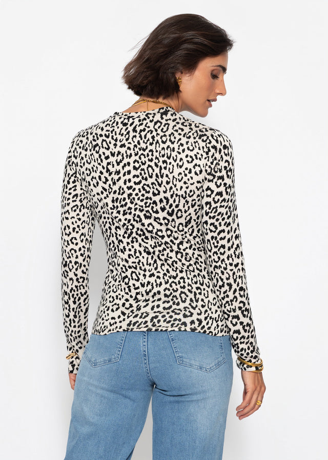 Langarmshirt mit Leo-Print - beige - SASSYCLASSY