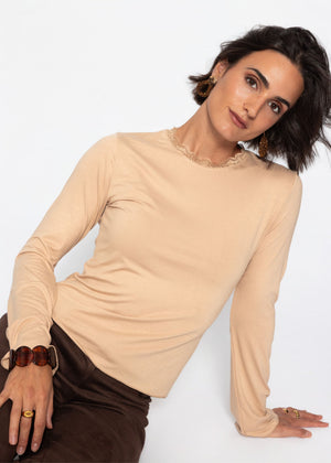 Langarmshirt mit Spitzeneinsatz  - beige