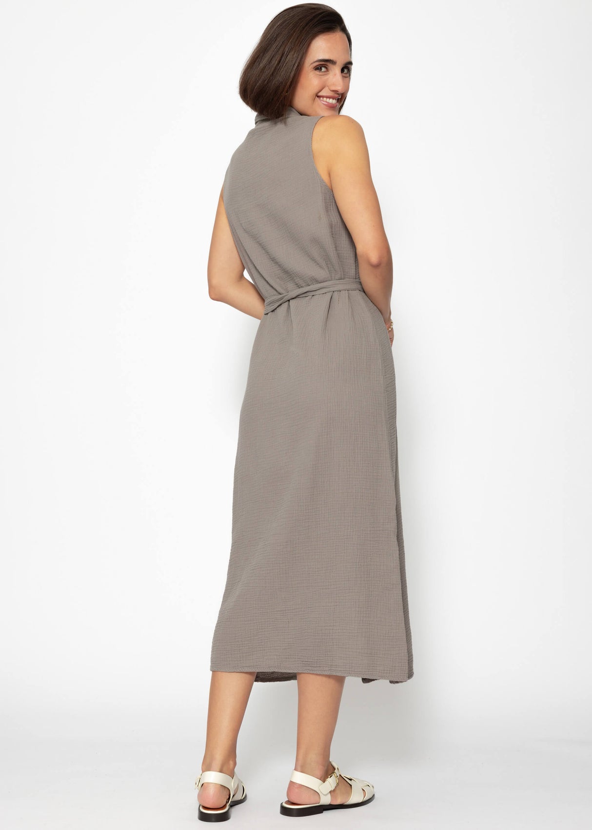 Long sleeveless muslin dress - taupe