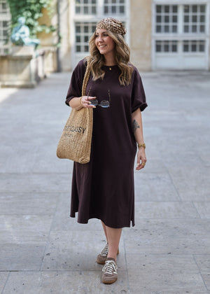 sassyclassy Langes Oversize T-Shirt Kleid - dunkelbraun