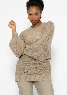 Locker gestrickter Pullover mit Fledermausärmeln - beige