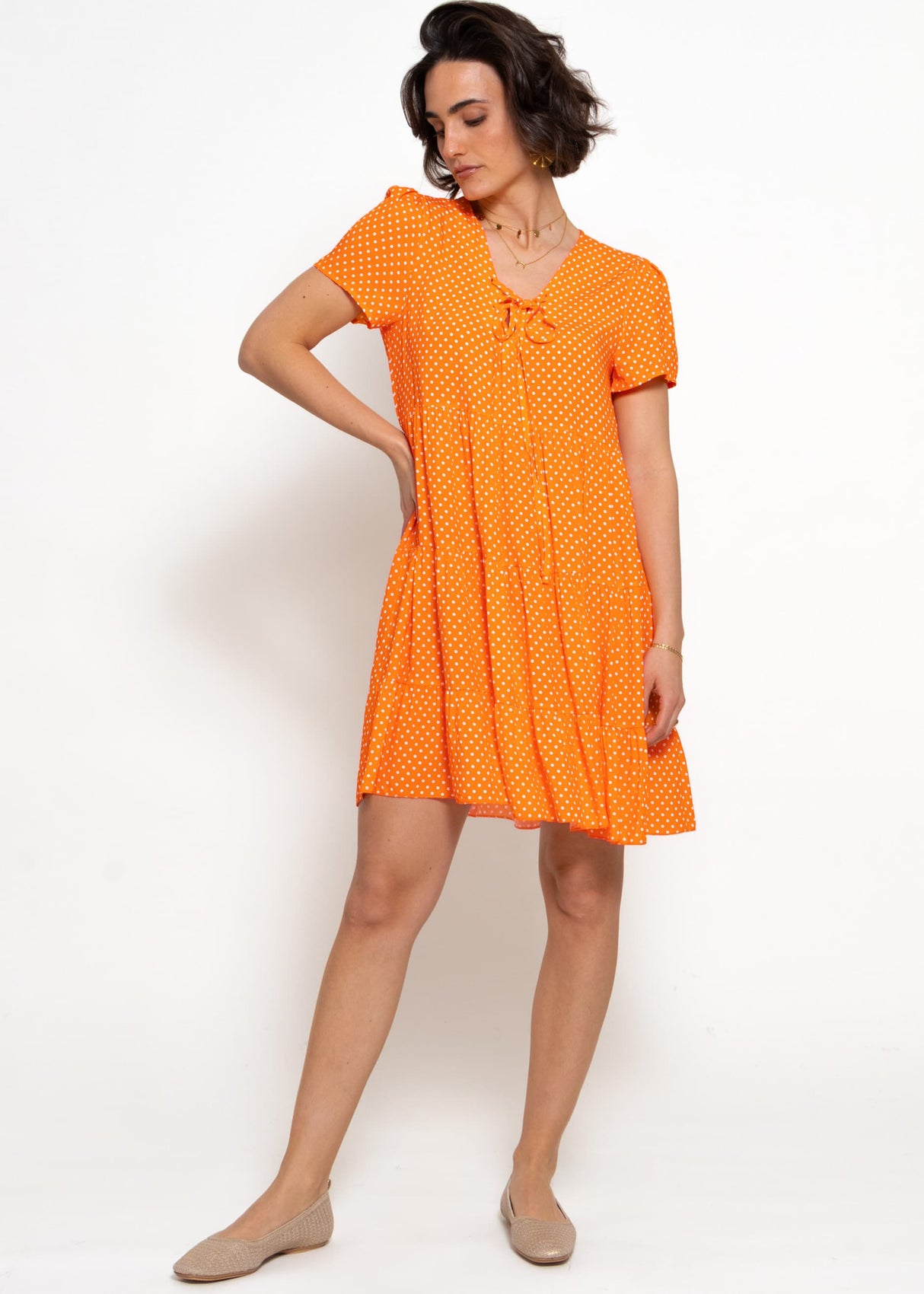 Luftiges Kleid mit Tupfen-Print - orange