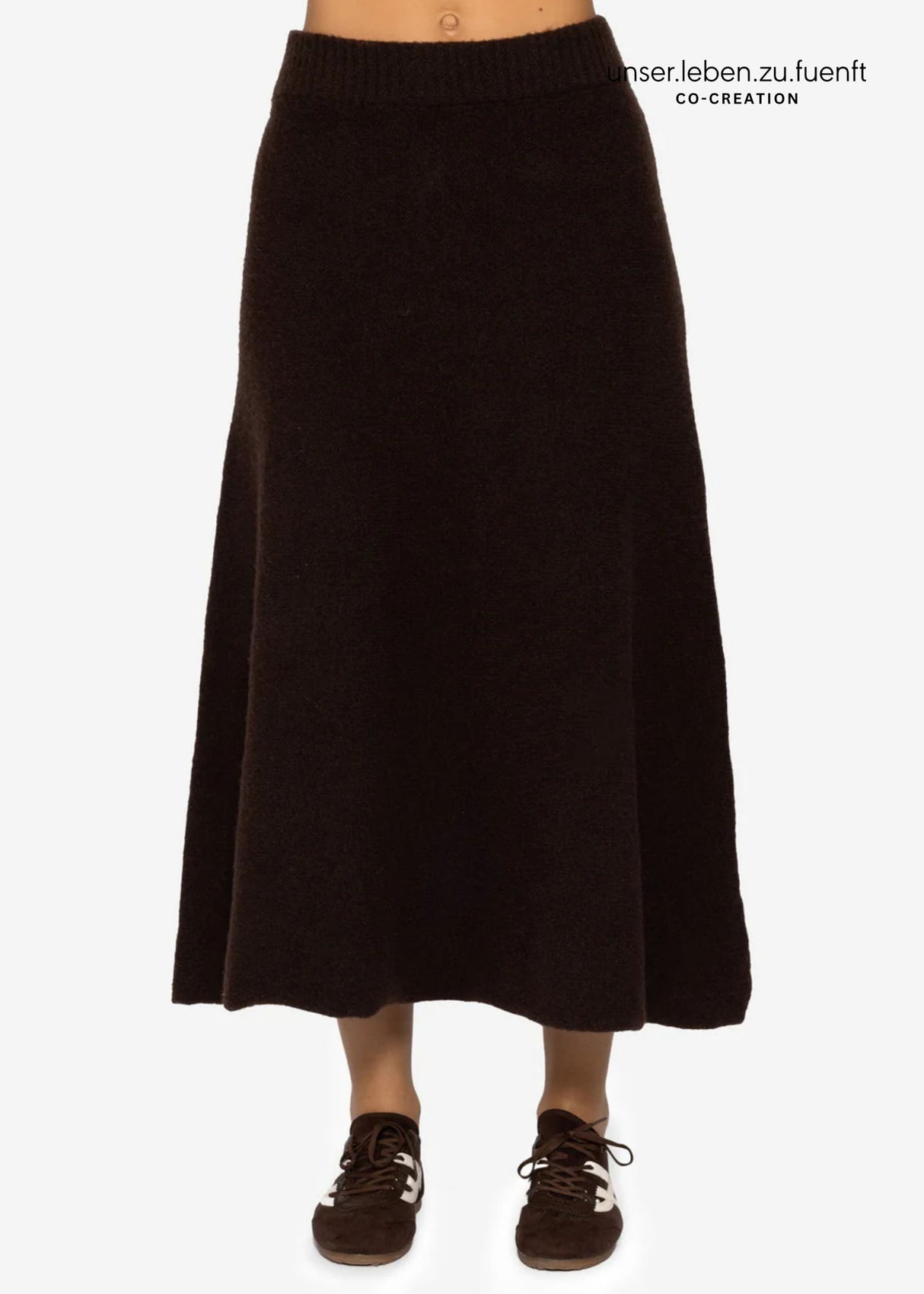 Maxi knit skirt in A-line - dark brown