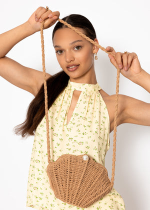 Mussel -shaped bag - beige
