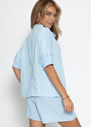 Short arm Musselin Blouse - light blue