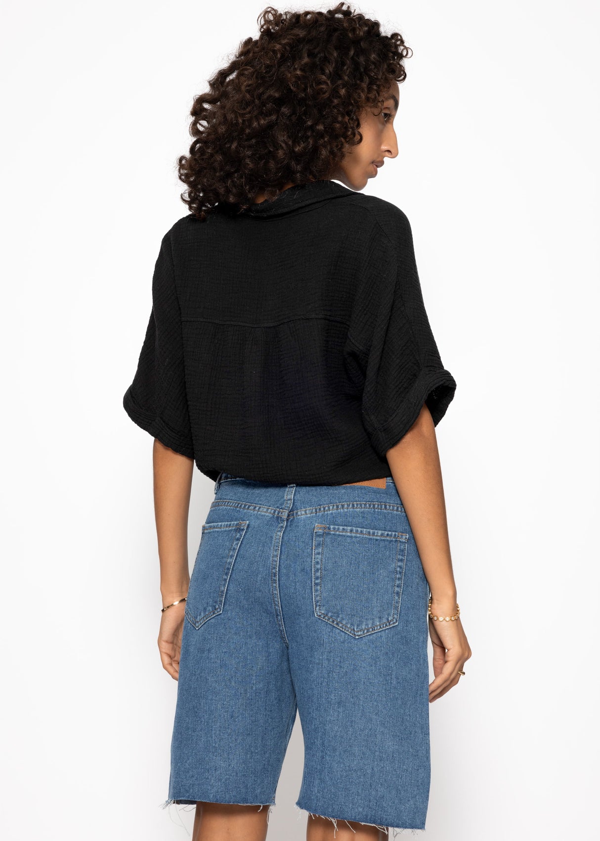 Musselin Bluse mit Zugband - schwarz