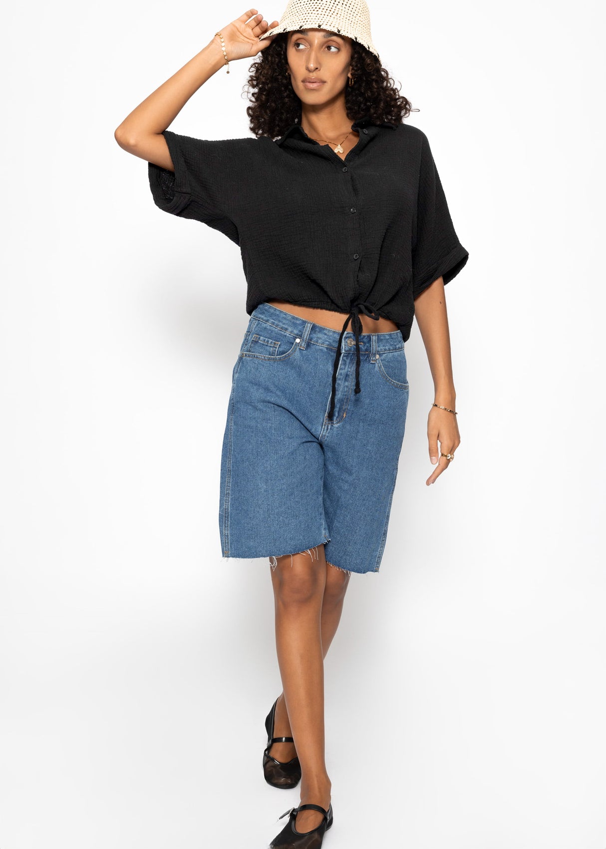 Musselin Bluse mit Zugband - schwarz