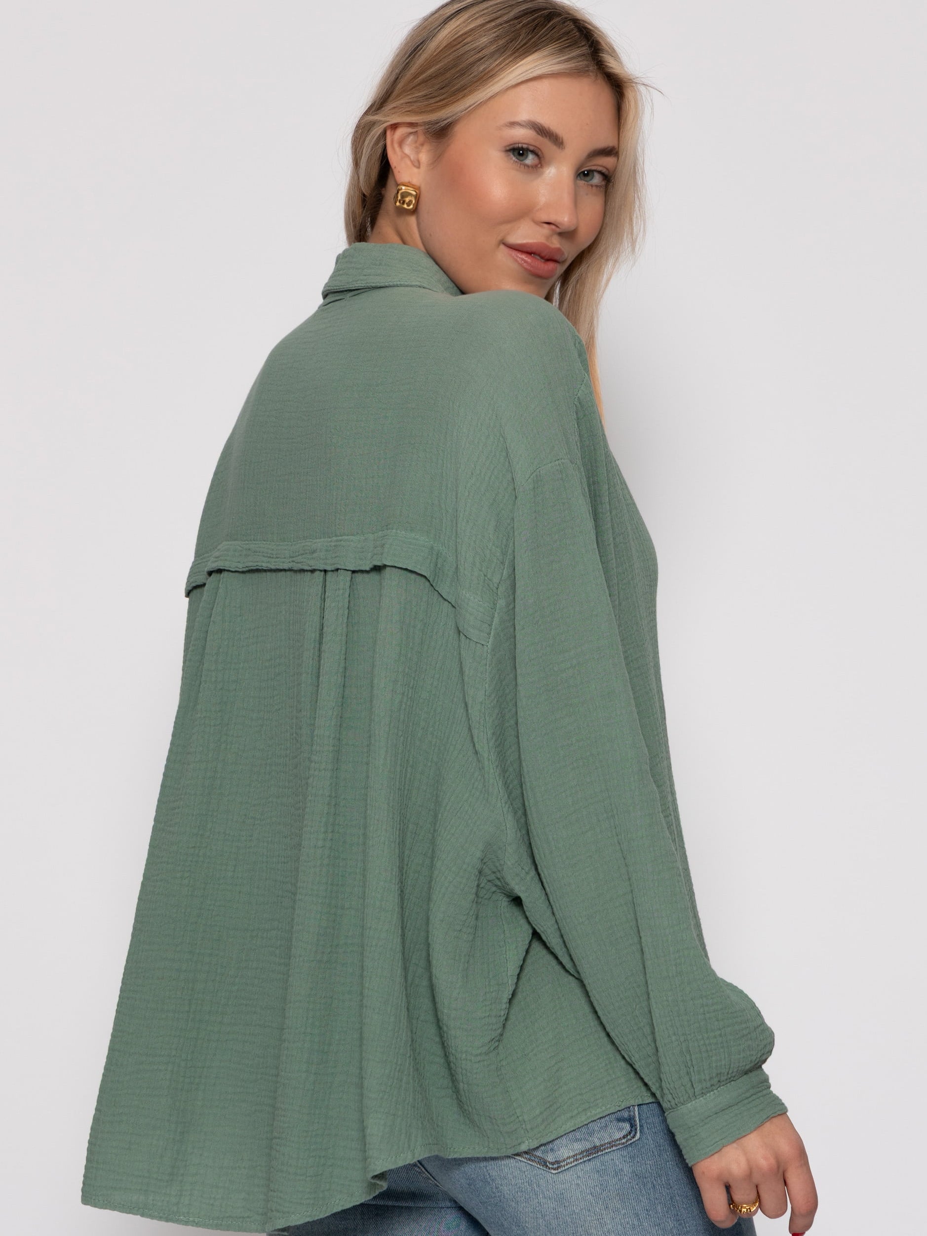 Musselin Bluse oversize, kurz - salbeigrün