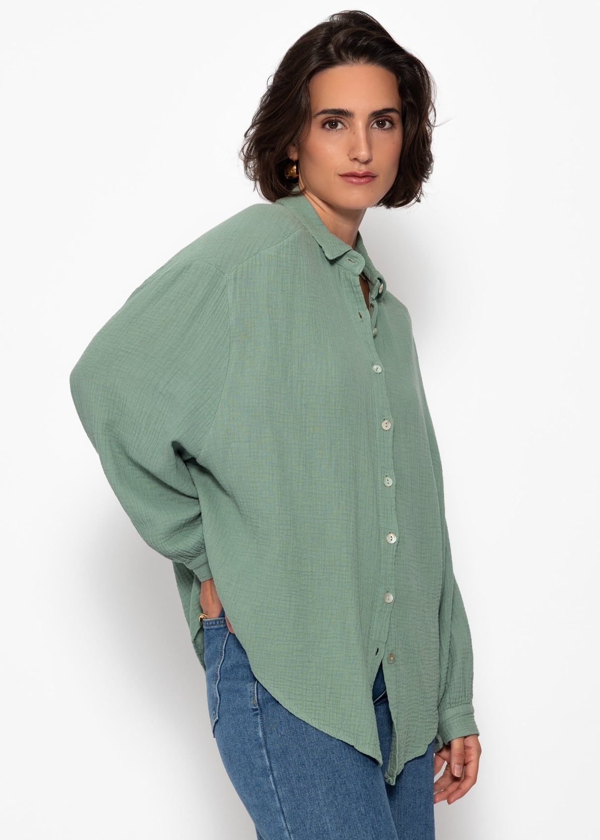 Musselin Bluse oversize, kurz, salbeigrün