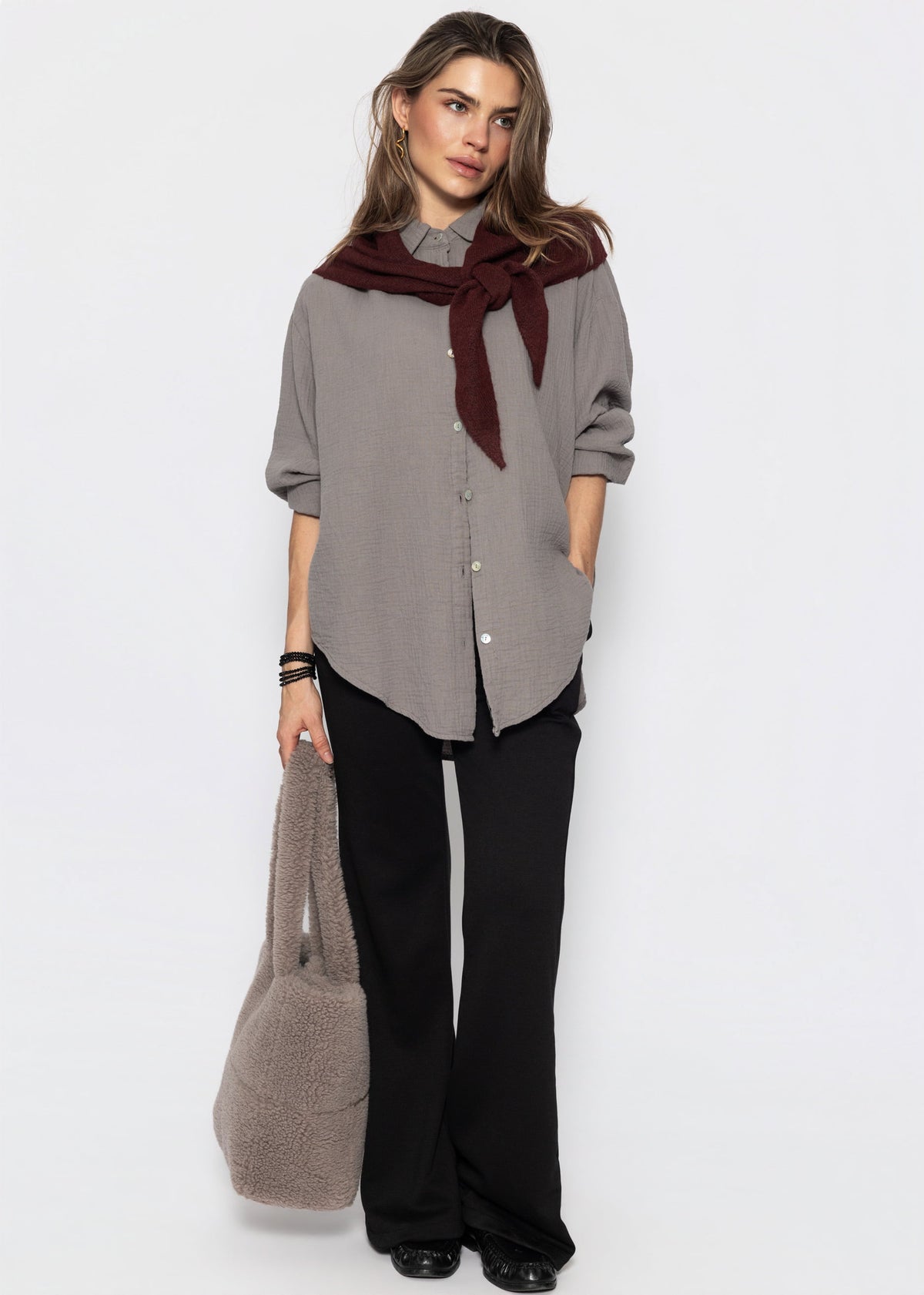 Musselin Bluse oversize, kurz - taupe