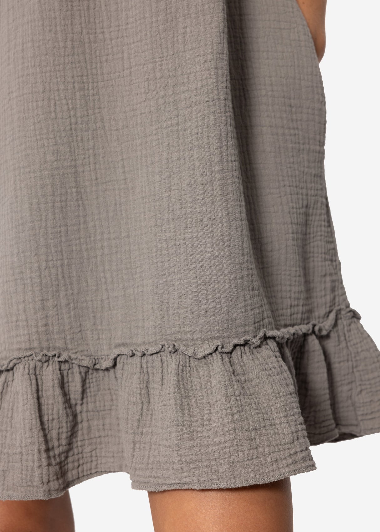 Musselin Kleid mit V-Ausschnitt - taupe