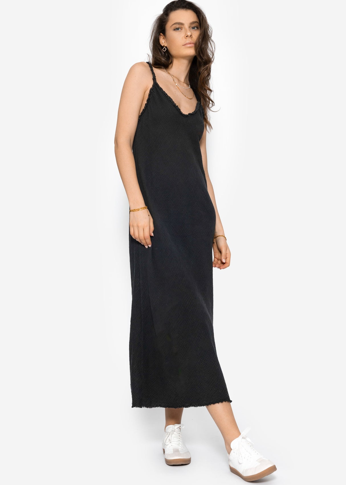 Musselin Maxi Kleid mit Fransenborte - schwarz