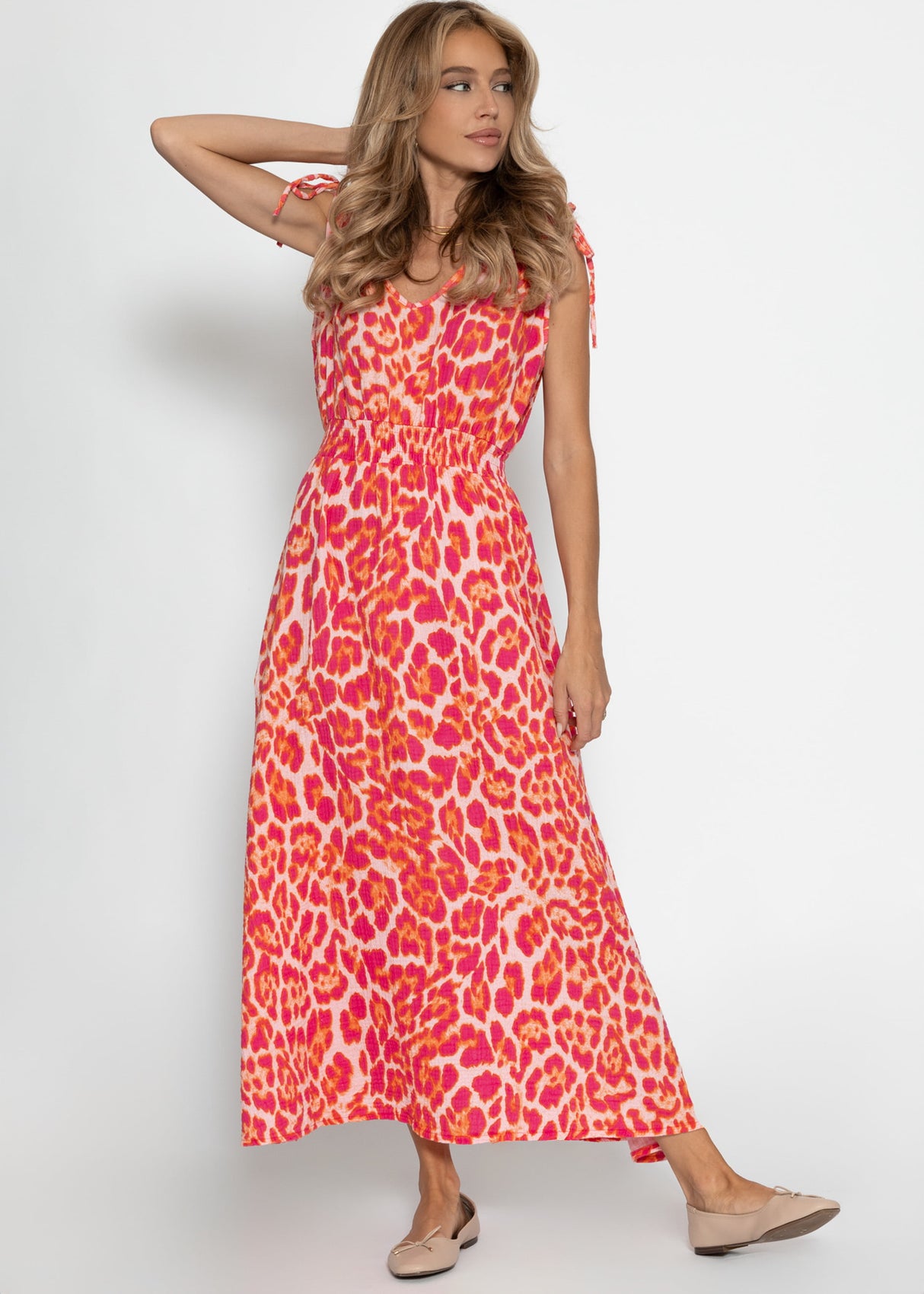 Musselin Maxi Kleid mit Leo-Print - pink