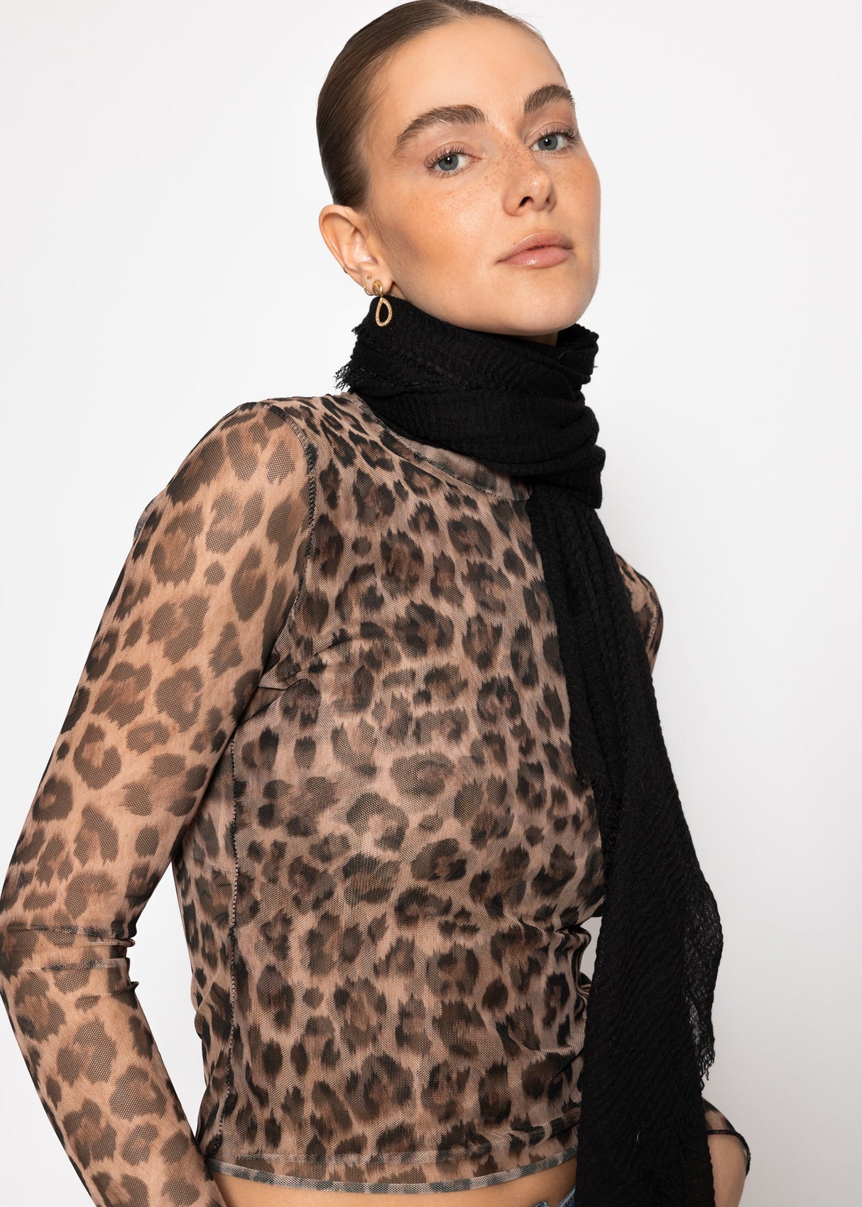 Musselin Schal, schwarz