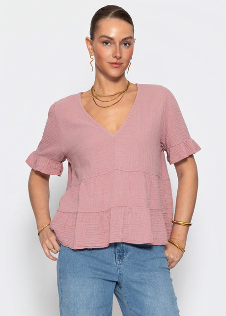 Musselin Shirt mit Volants und tiefem V-Ausschnitt - altrosa von SASSYCLASSY