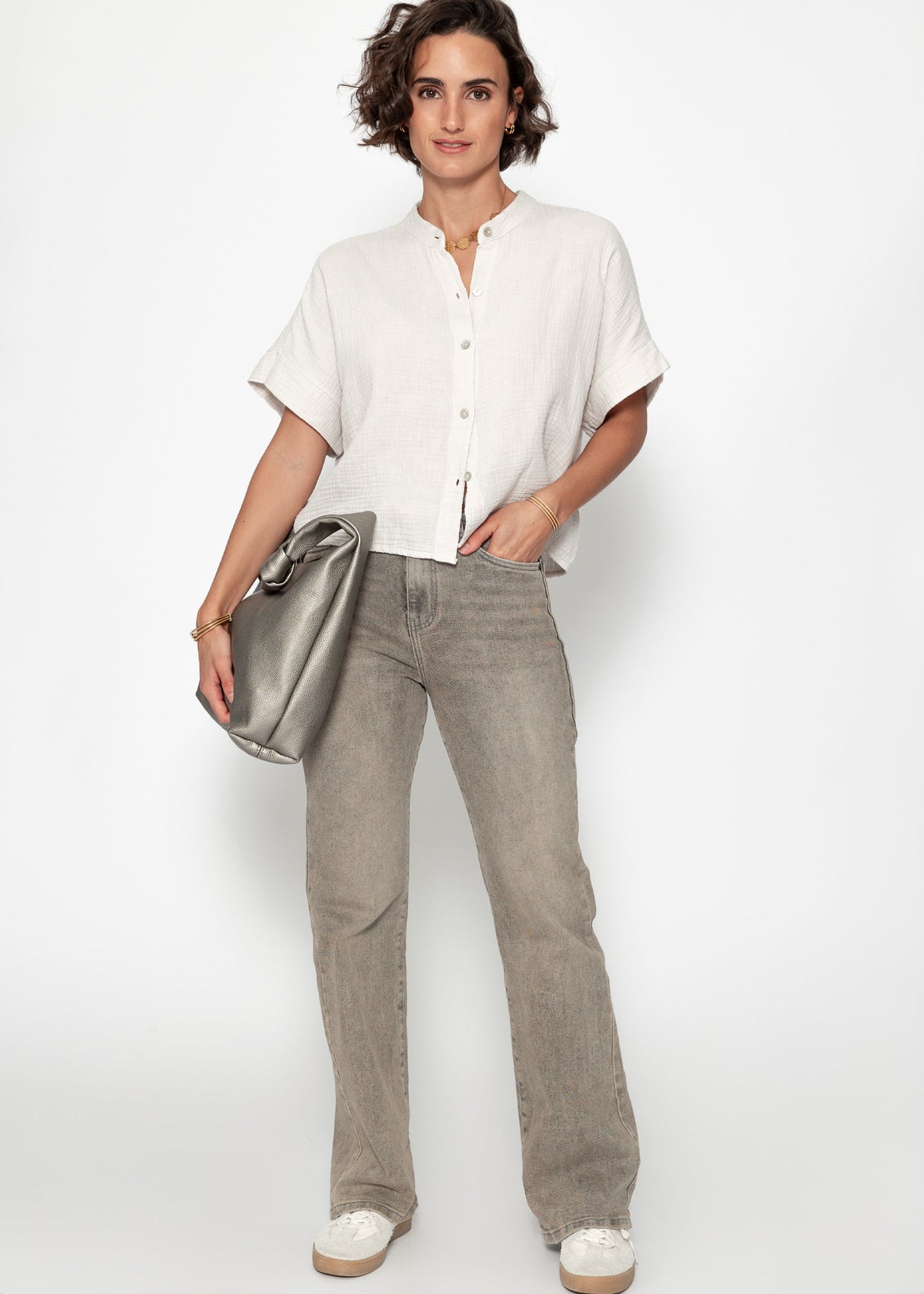 Musselin Bluse mit angeschnittenem kurzen Arm - hellbeige