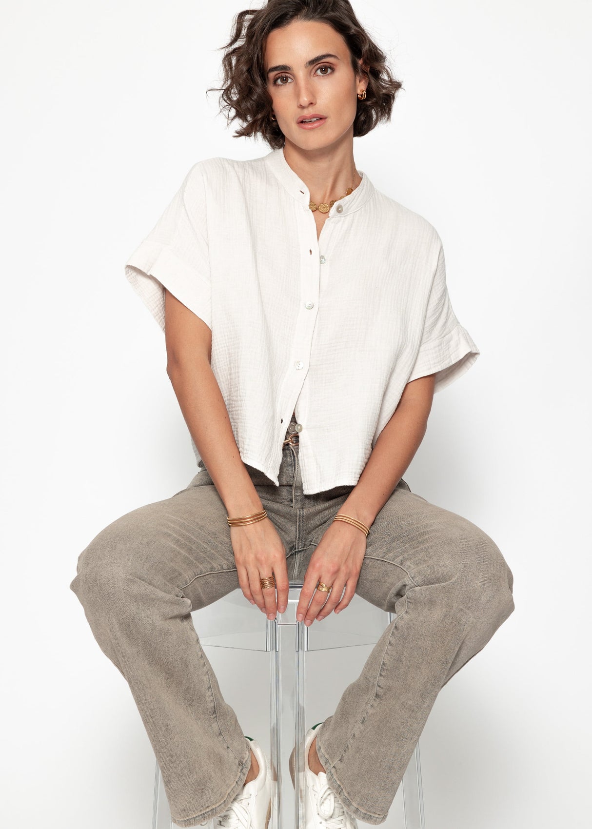 Musselin Bluse mit angeschnittenem kurzen Arm - hellbeige