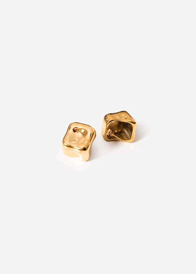 Cube-design stud earrings - gold