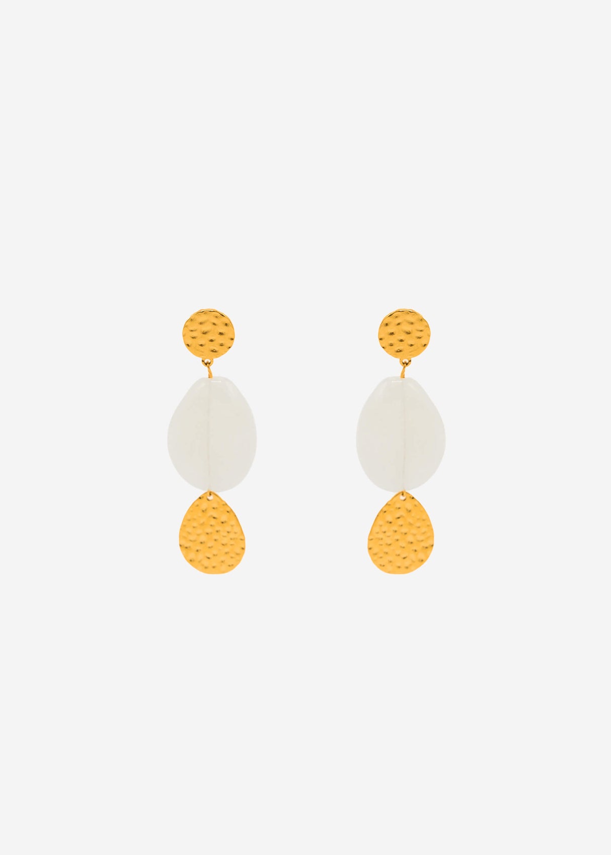 Stud earrings with white pendant - gold