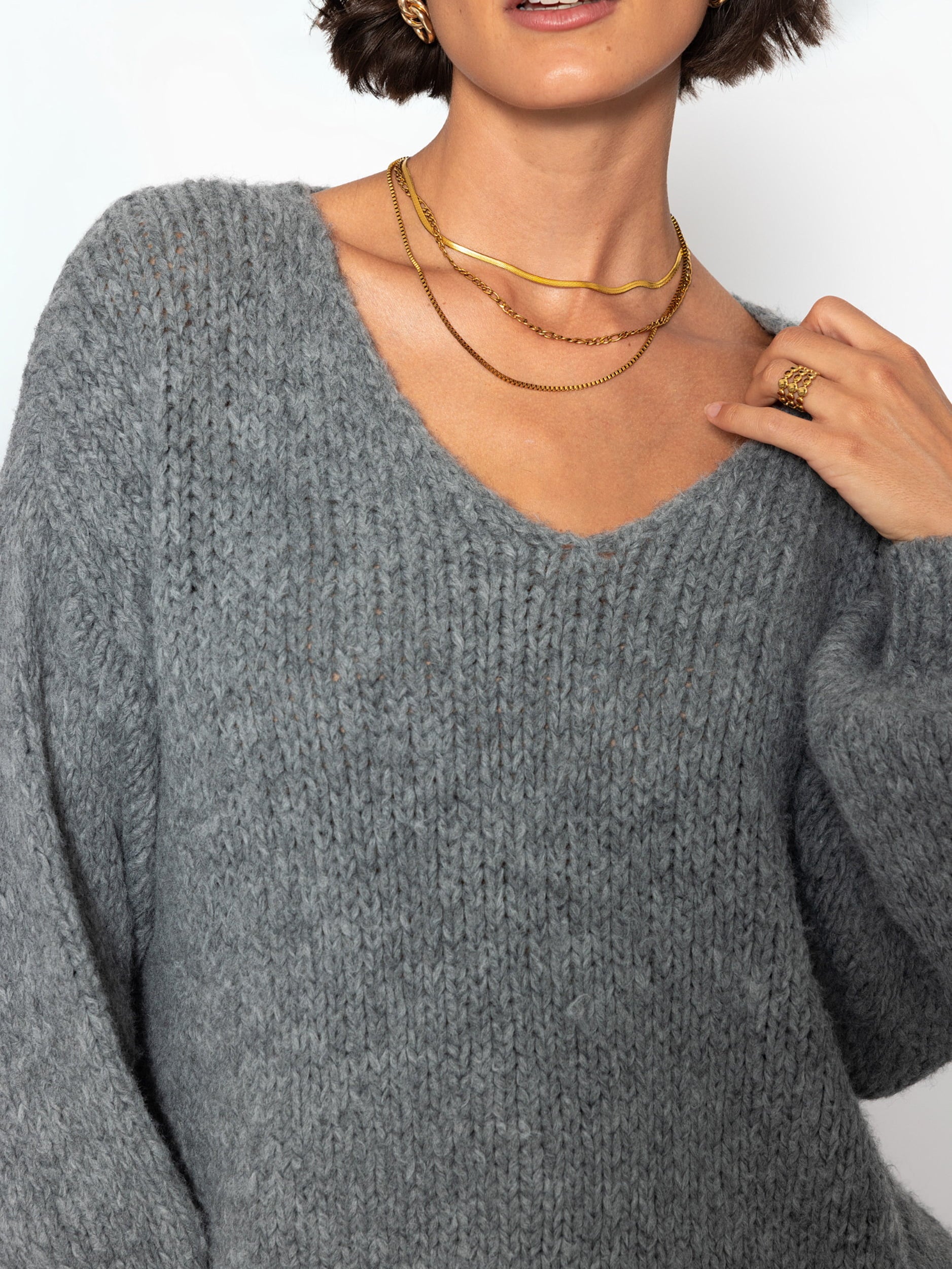 Oversize Pullover mit V-Ausschnitt - dunkelgrau