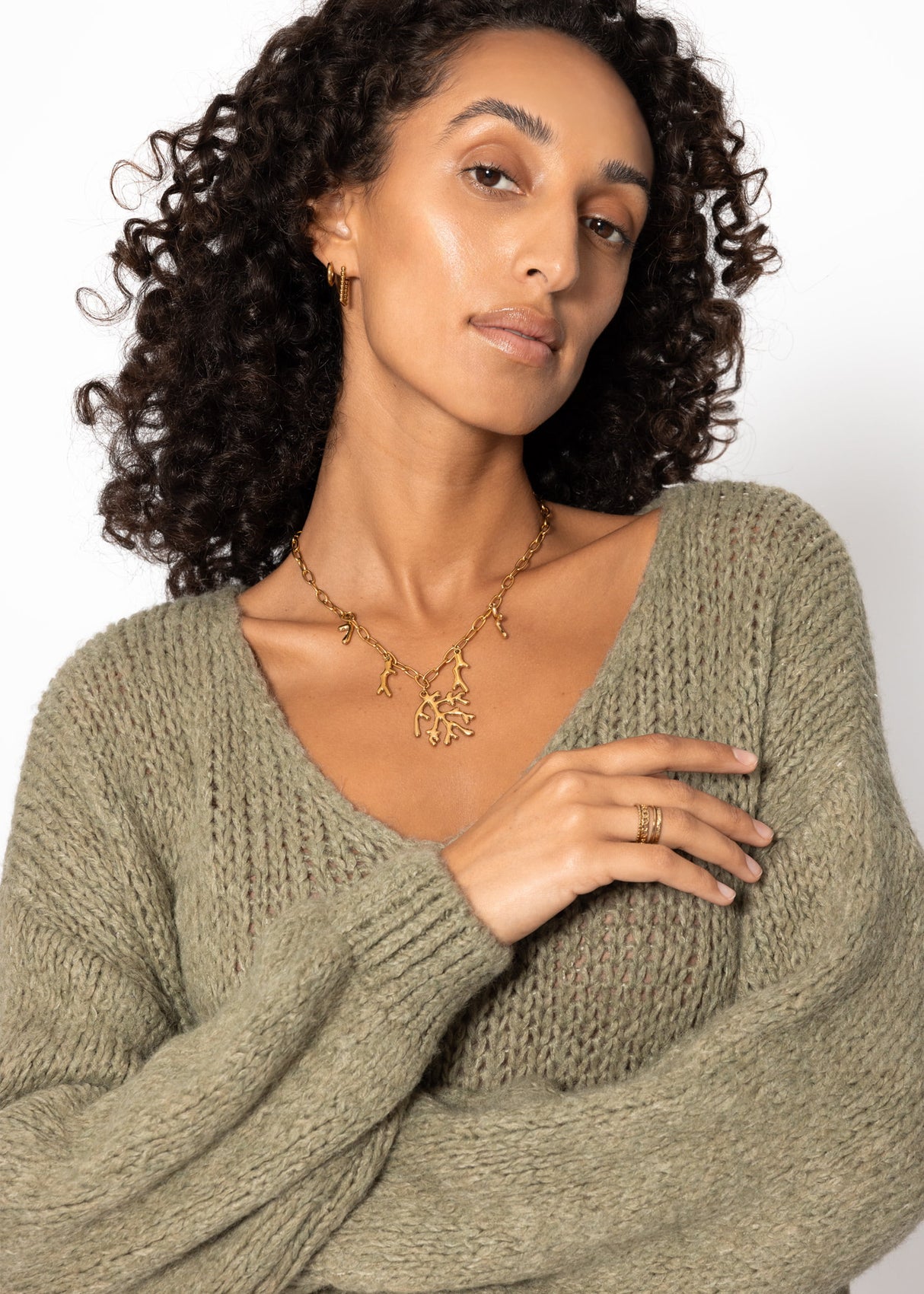 Oversized V-neck sweater - khaki