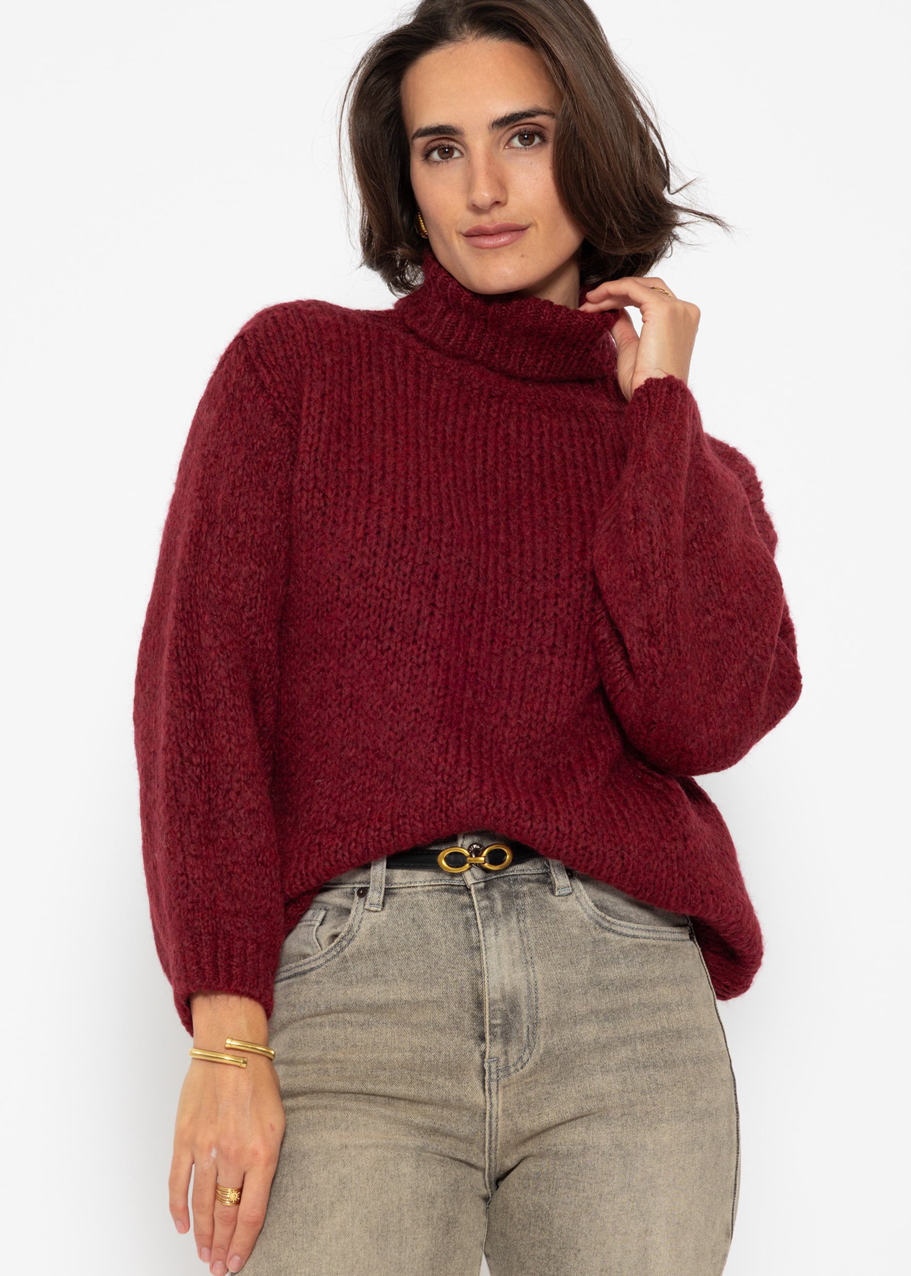 Oversize Rollkragenpullover burgundy – SASSYCLASSY