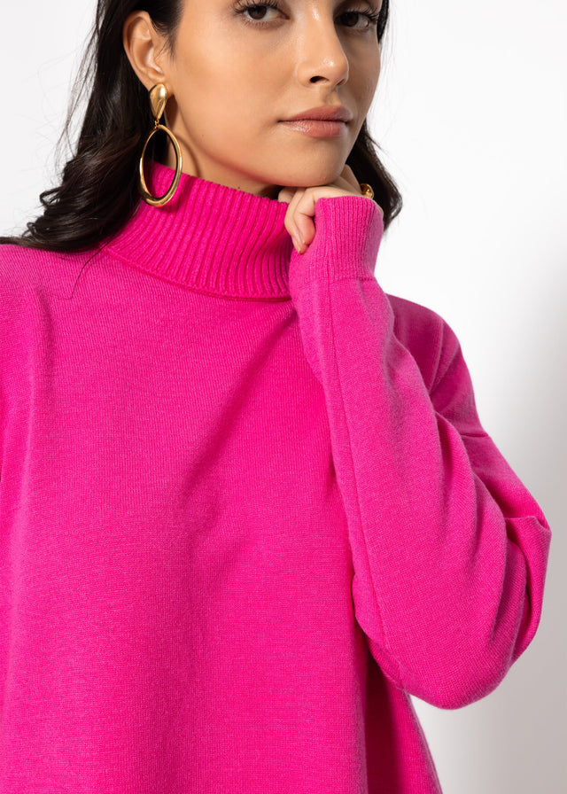 Oversized roll neck jumper with long side slits - pink