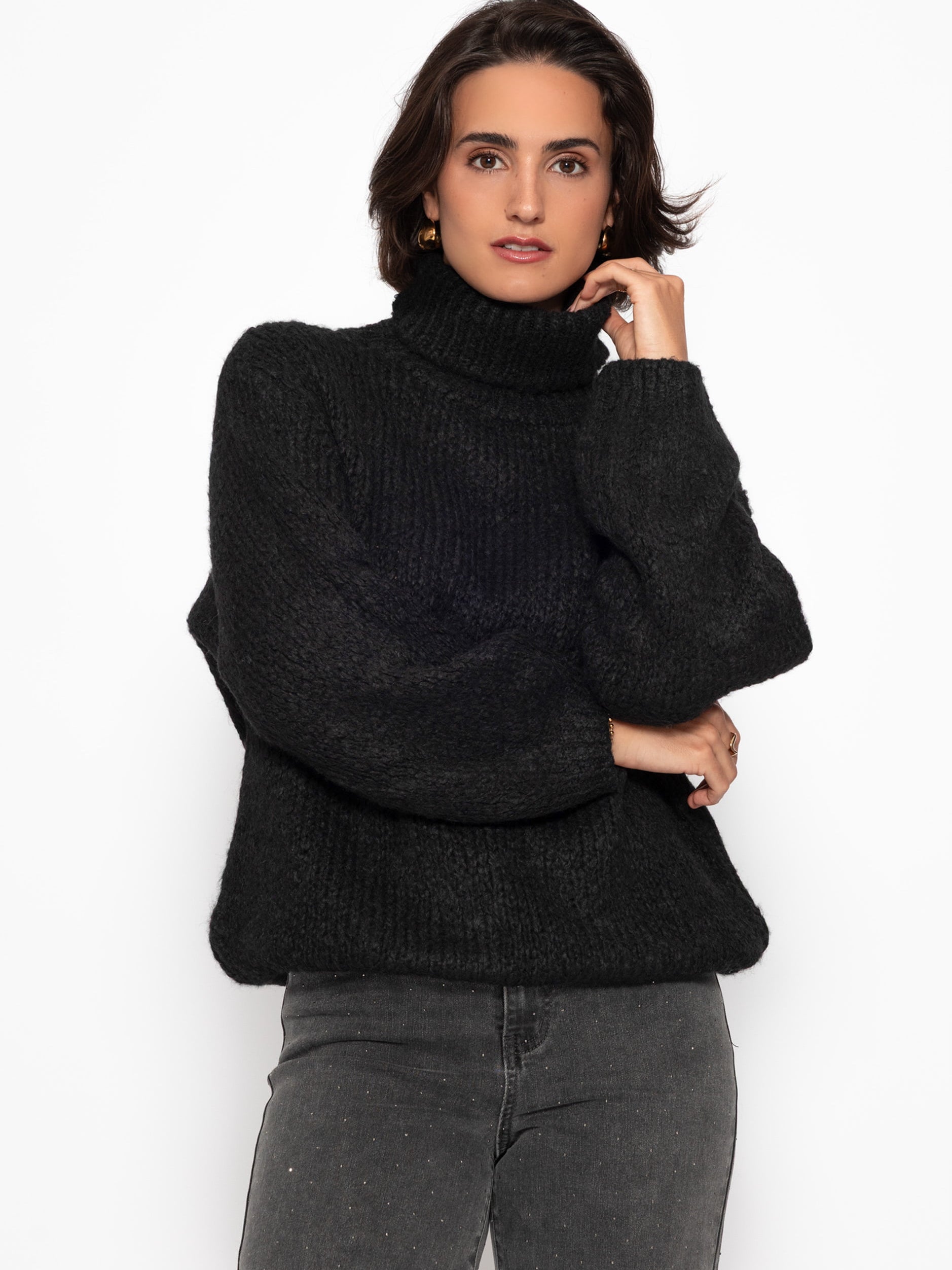 Oversized turtleneck sweater - black