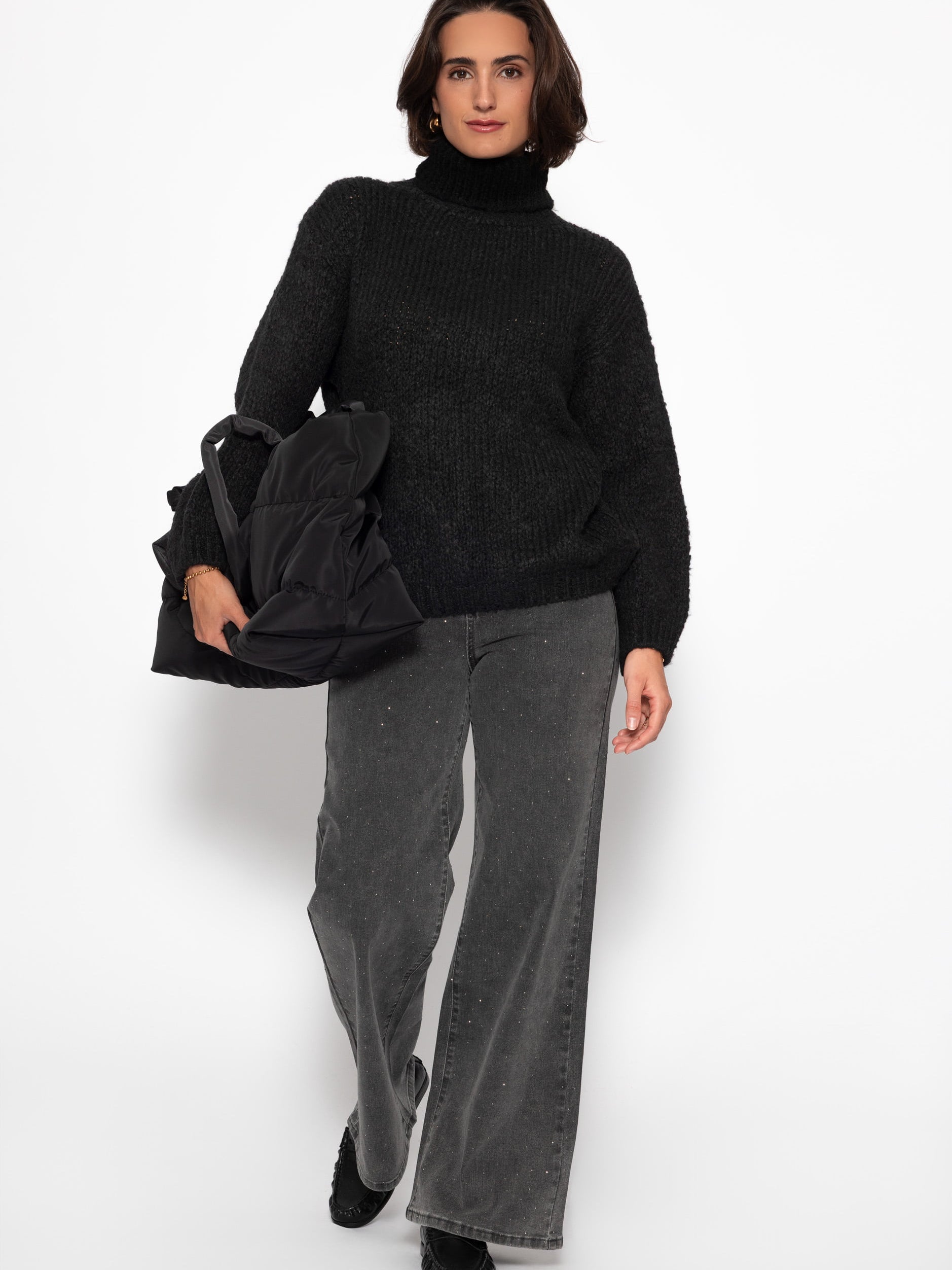 Oversized turtleneck sweater - black