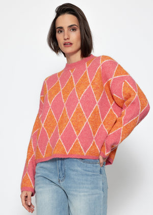 Oversized knit sweater with diamond pattern - pink-orange
