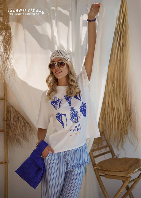 Oversize T-Shirt mit Muschelprint - weiß von SASSYCLASSY