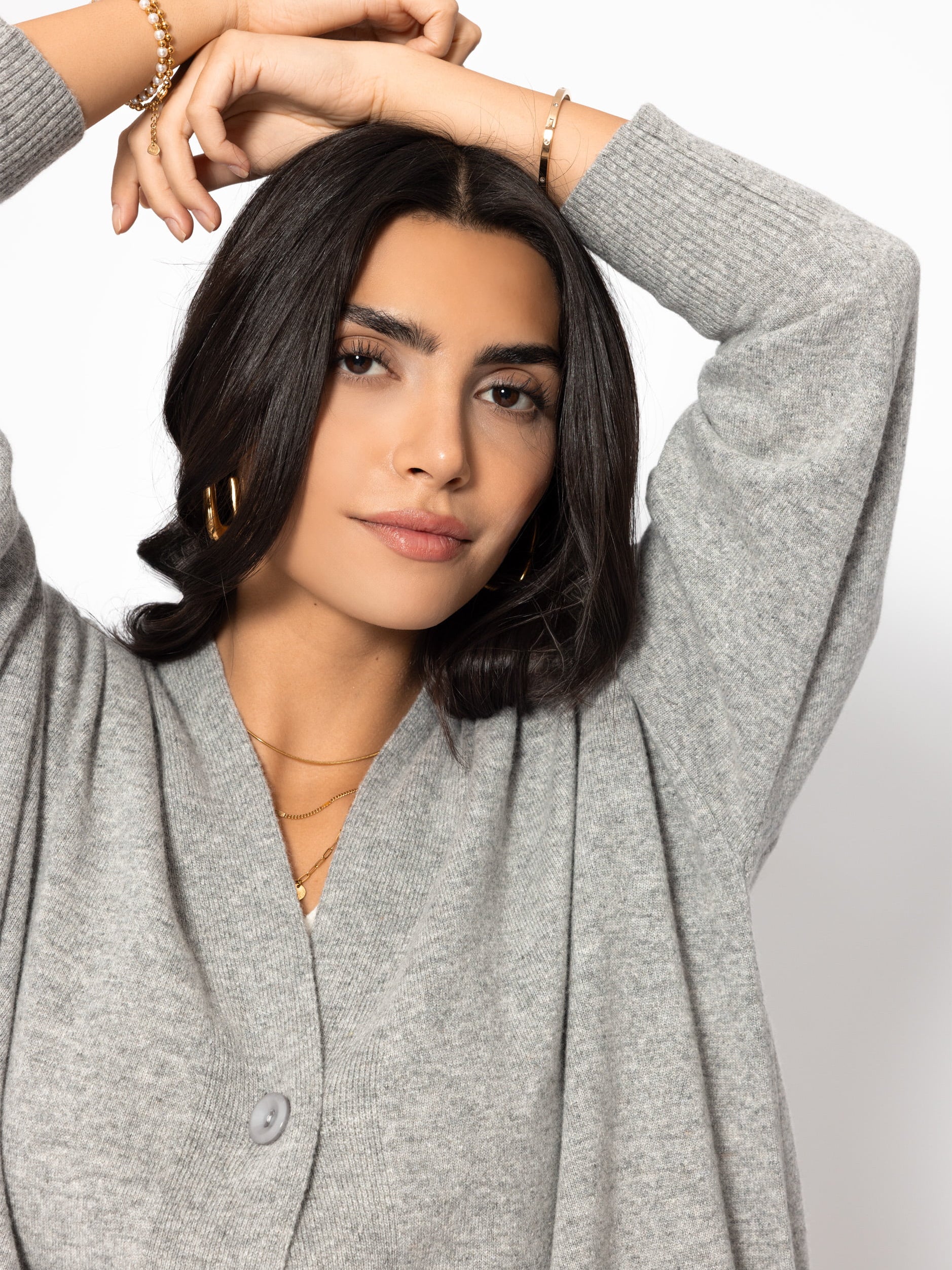 Oversized Cardigan mit V-Ausschnitt und Kaschmiranteil - grau
