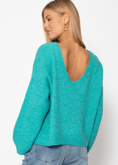 Pullover mit tiefem Rückenausschnitt - türkis von SASSYCLASSY