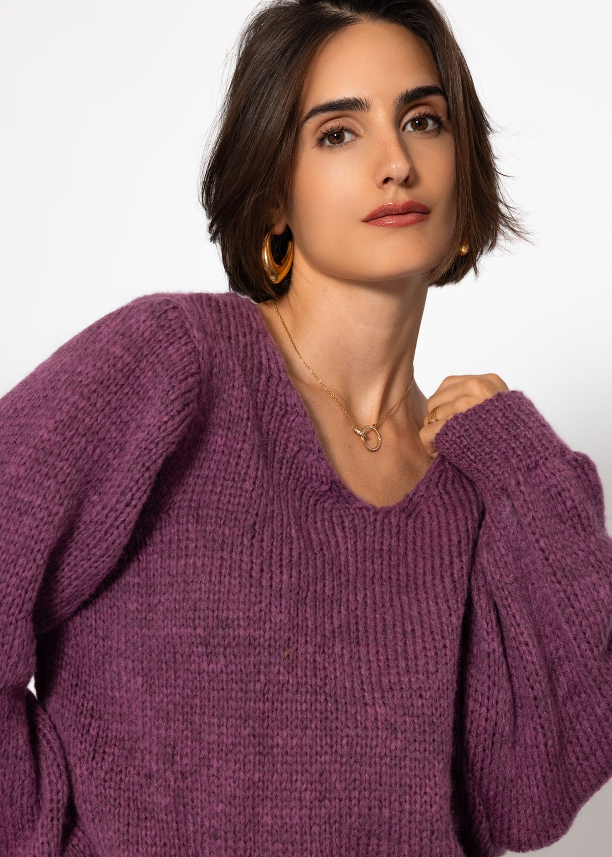 V-neck sweater - plum