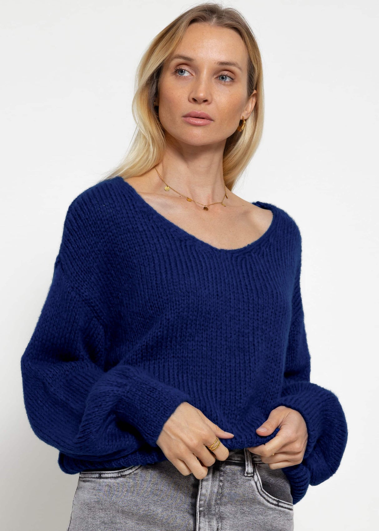 V-neck sweater - royal blue