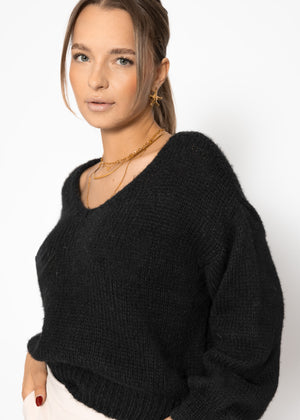 V-neck sweater - black