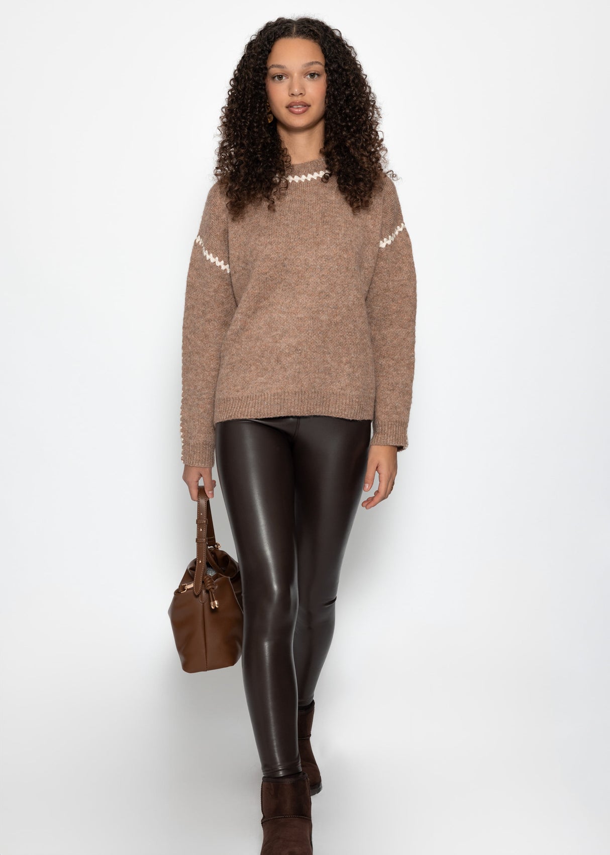Sweater with decorative stitching - brown