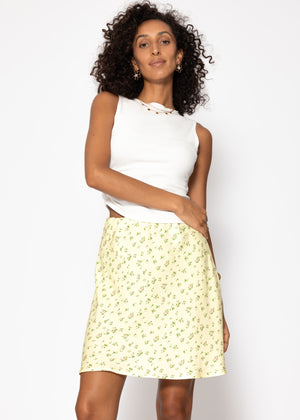 Rock with a floral print - butter yellow