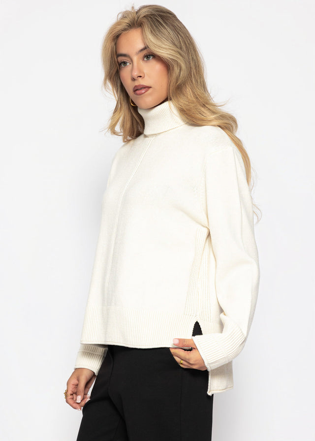 Rollkragenpullover mit Ziernaht - offwhite