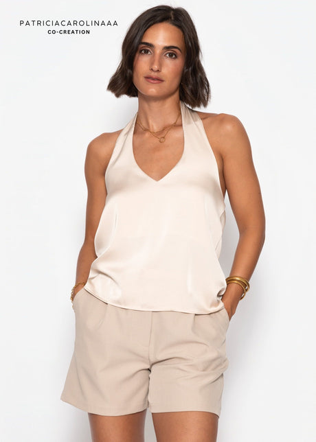 Satin Neckholder Top mit V-Ausschnitt - beige von SASSYCLASSY